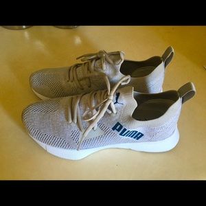 Puma sneakers size 7